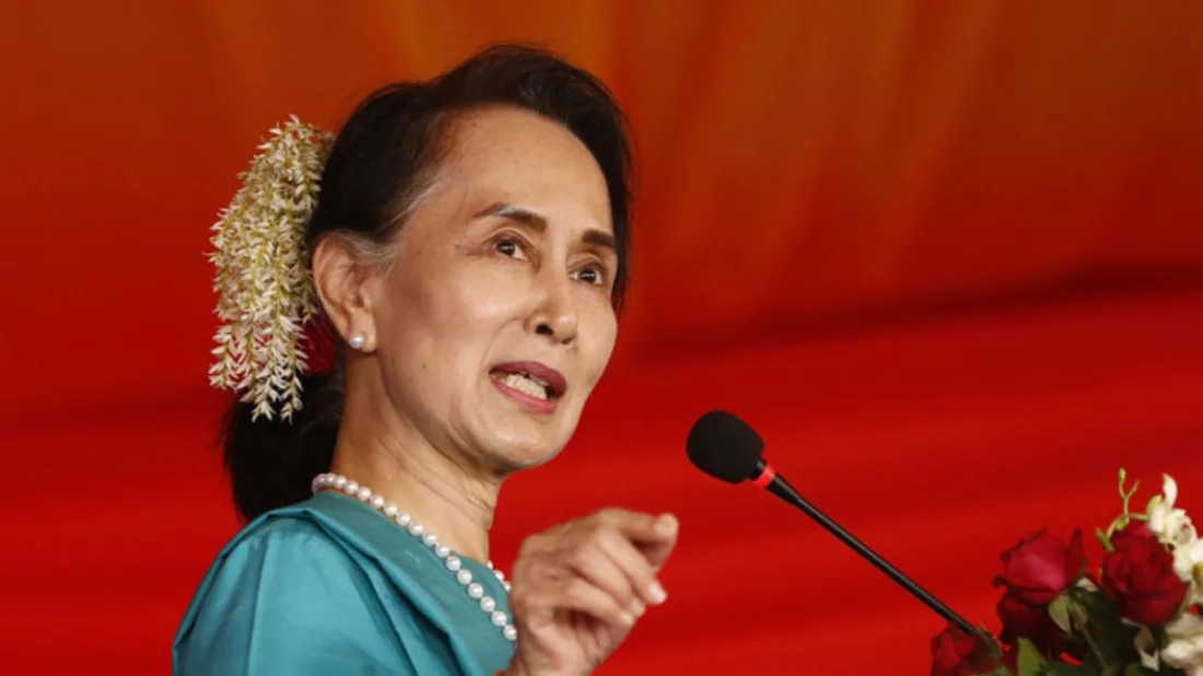 অং সান সু চির সাজার মেয়াদ কমিয়েছে জান্তা সরকার